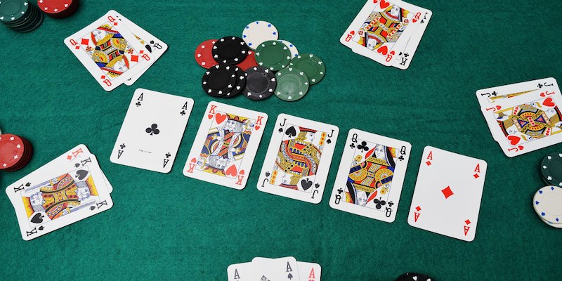 Bật mí các mẹo chơi Game Poker Gemwin đẳng cấp như cao thủ